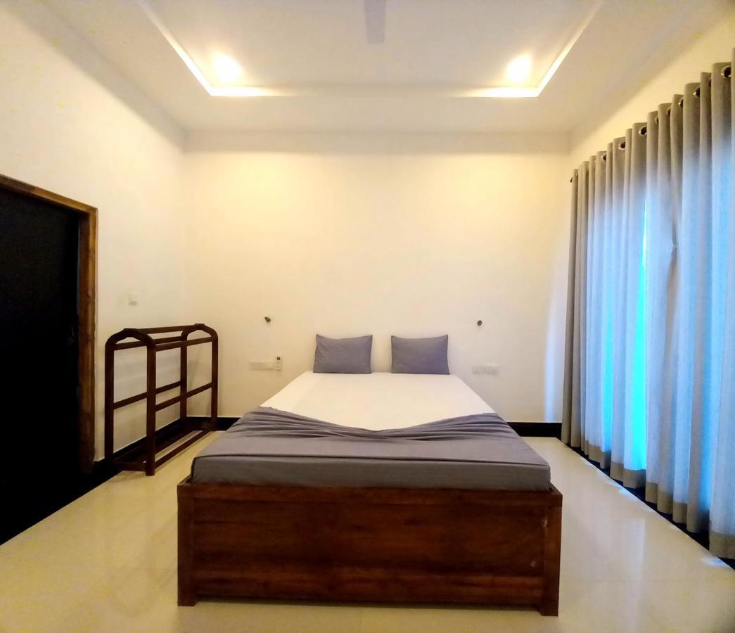 Hotel krish Kalkudah  Exterior foto